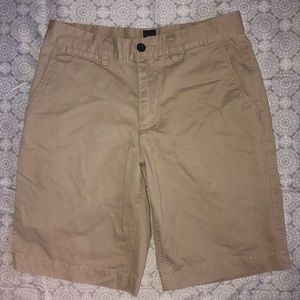Men gap shorts